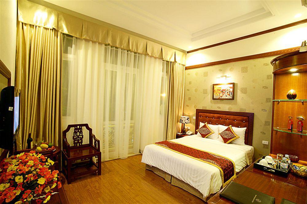Bay Luxury - Graceful 21 Hang Phen 3* Hanoï